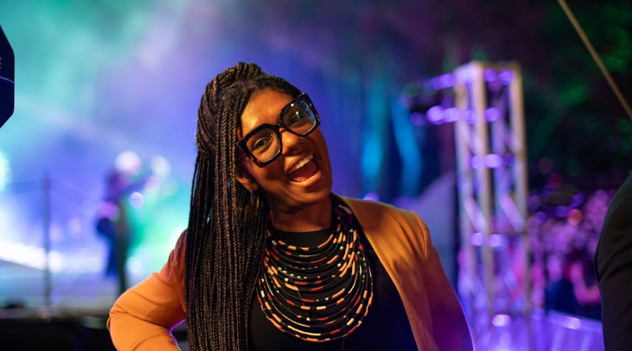 Priscila Santana: conheça a programadora por trás do SummerStage, um dos maiores festivais de Nova Iorque